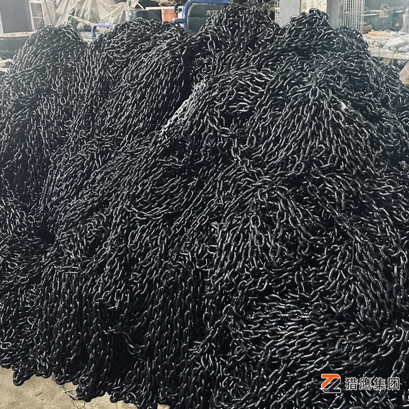 起重鏈條是什么材質(zhì)的？揭秘安全與性能的關鍵因素
